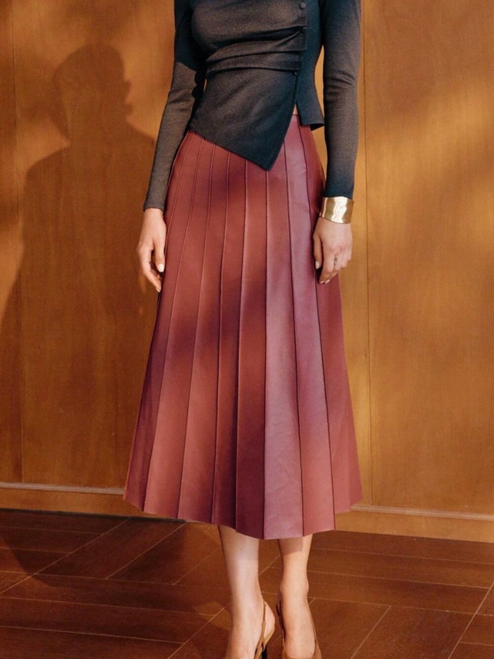 Burgundy Elegant Women's Skirt - Picture 8 of 8